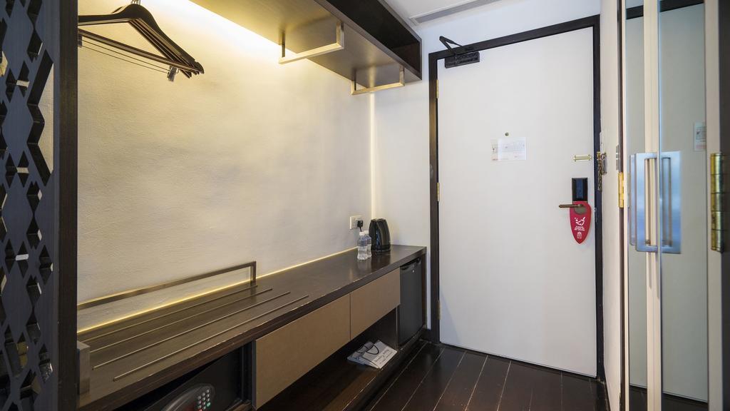 Отель Zen Premium Outram Park Сингапур Экстерьер фото