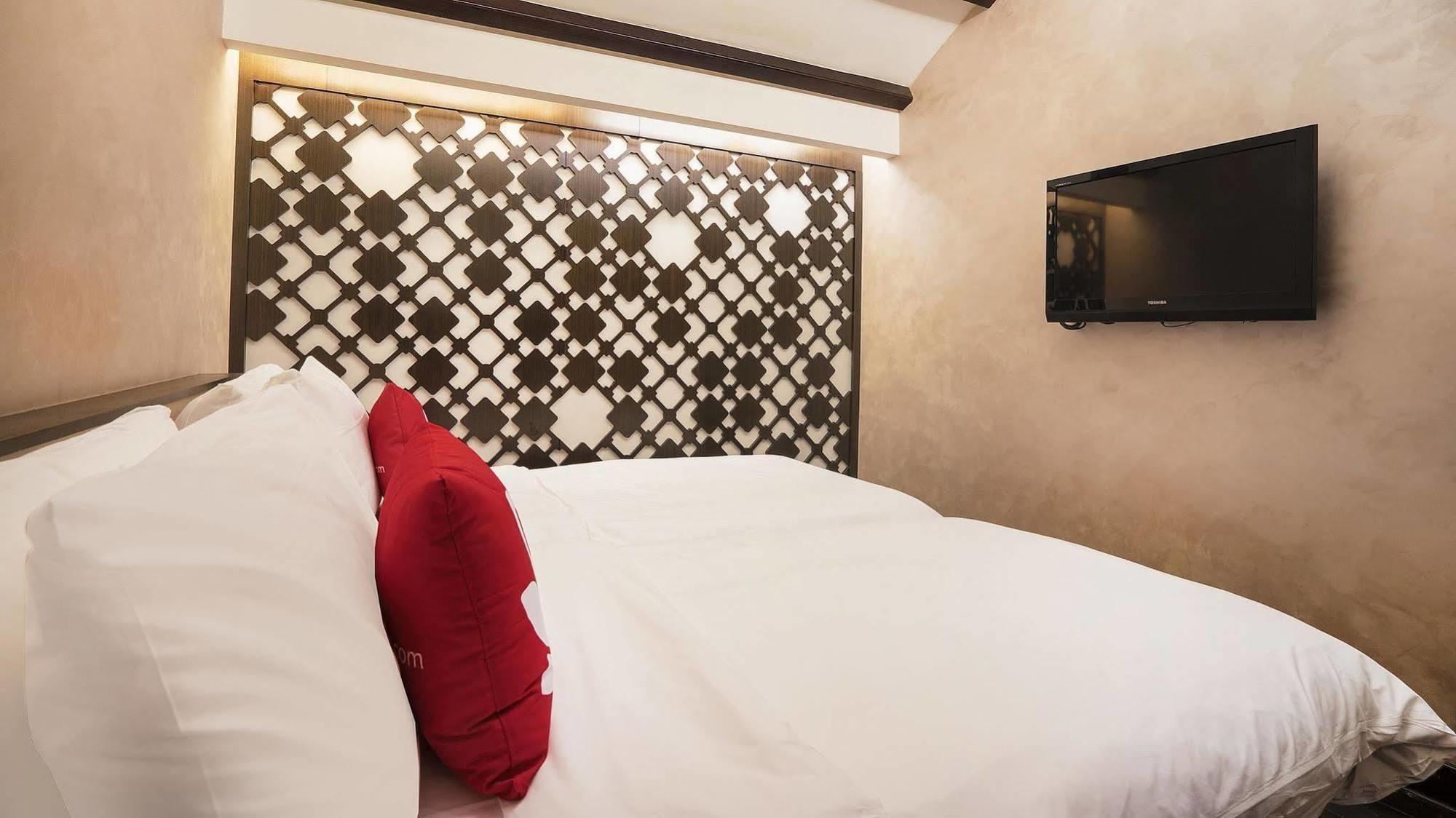 Отель Zen Premium Outram Park Сингапур Экстерьер фото