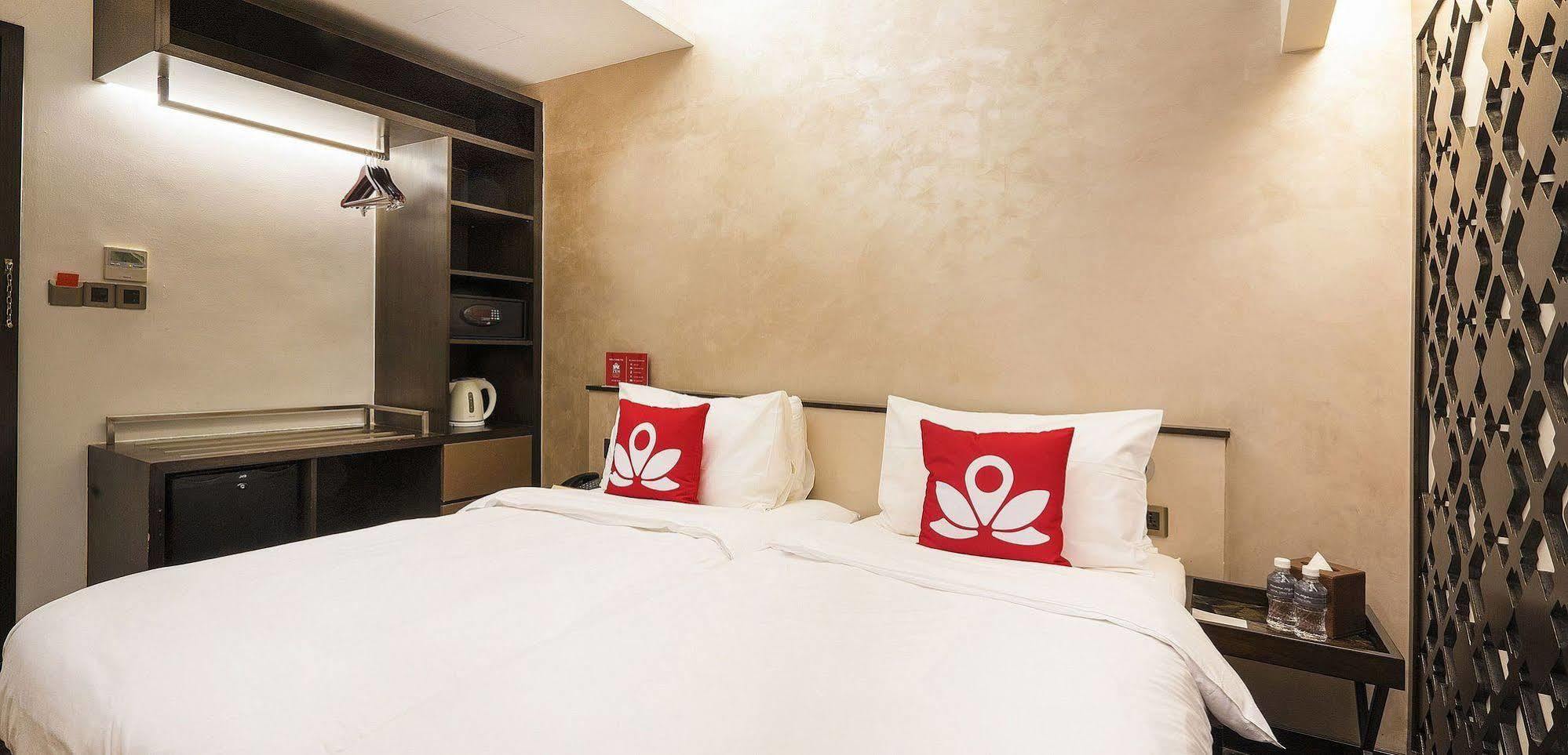 Отель Zen Premium Outram Park Сингапур Экстерьер фото